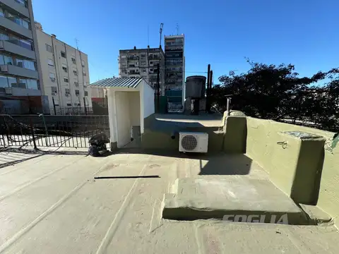 Av. San Juan al 1800