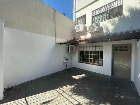 Depto Tipo Casa en Venta con 1 cochera