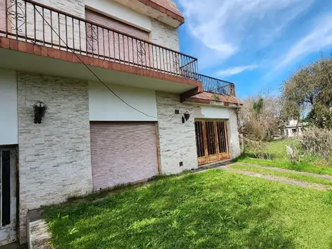 TERRENO CÉNTRICO COMERCIAL SOBRE CALLE SANTA FE  