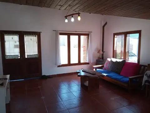 las cotorras 100, Piso 0