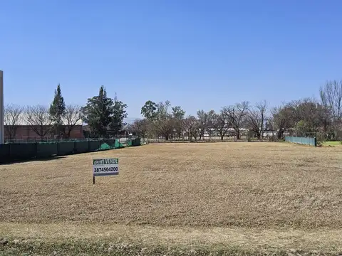 Terreno en Venta 75  mts Fondo