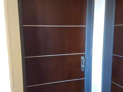 MONOAMBIENTES EN HAEDO A MEDIA CUADRA DEL METROBUS