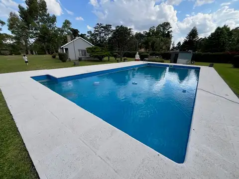 calle 1 ( entre 2 y 4) 100