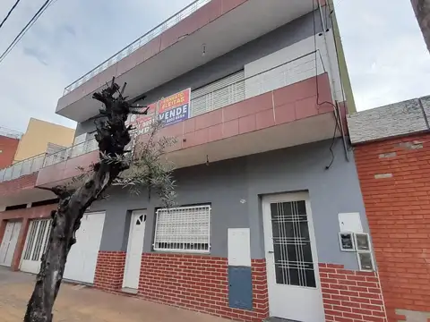 PH tipo casa en venta en Lomas del Mirador