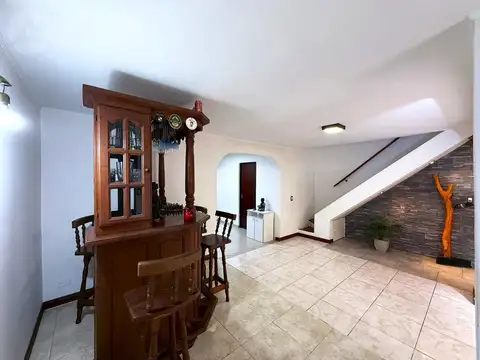Depto Tipo Casa en Venta 45 años