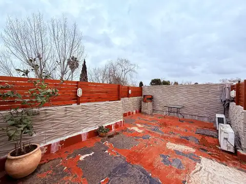 Depto Tipo Casa en Venta de 2 dormitorios