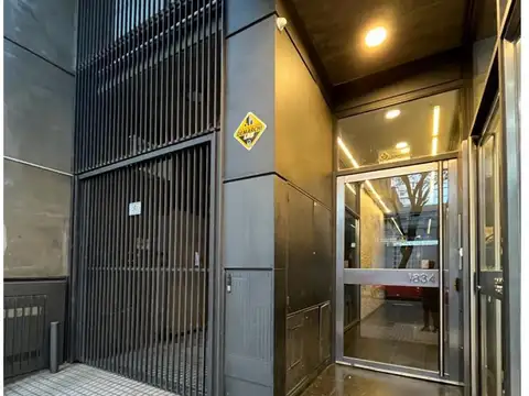 Venta Cochera Montevideo 1800