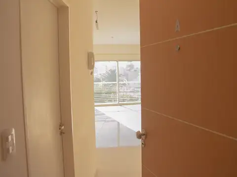 Venta departamento monoambientes con balcón, a estrenar