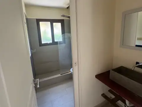 Casa en Alquiler en Villanueva, USD 1.800