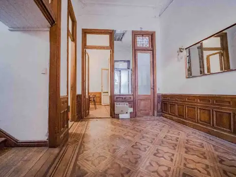 VENTA CASA RECOLETA 6 AMBIENTES- PERMUTA