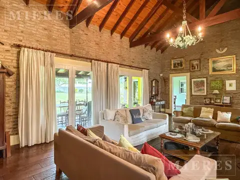 Casa en Venta en Benavidez, USD 650.000