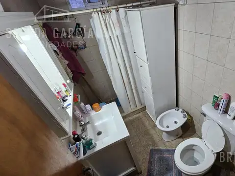 Casa Con Local En Venta