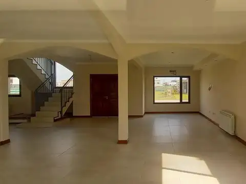 Casa en Venta en Canning, USD 280.000