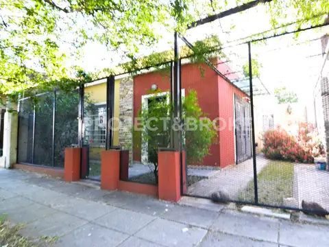 Preciosa casa americana en Castelar Norte