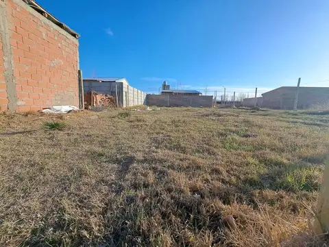 Lote 13, Mza J, B° Castro Rendon