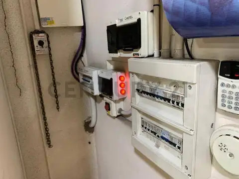 VENTA DE LOCAL EN LOMAS DE ZAMORA