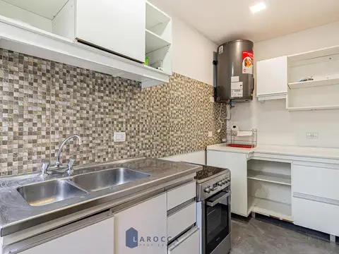 Depto Tipo Casa en Venta en Caballito, USD 107.000