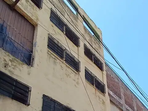 Galpón en alquiler en Sarandi