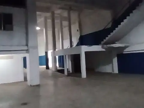 Galpón en alquiler en Sarandi