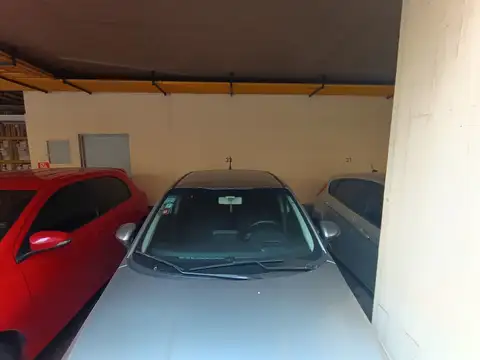 Cochera en Venta Fija