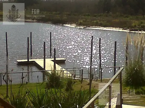 Terreno en Venta en El Cazal, USD 66.000