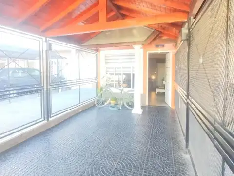 Depto Tipo Casa en Venta de 4 ambientes