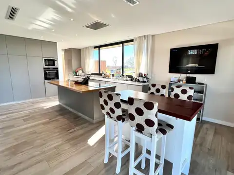 Casa en Venta en Puertos, USD 950.000