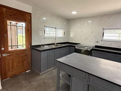 Casa en Venta en San Nicolas de los Arroyos, USD 250.000
