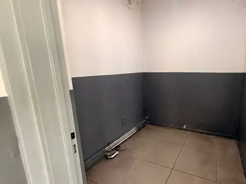 Oficina en Alquiler en Floresta, $ 1.700.000