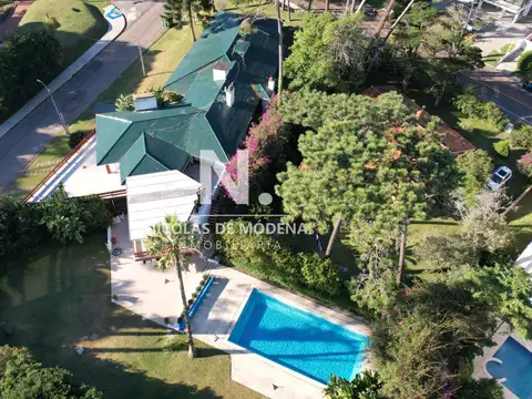 Casa en Venta de 5 dormitorios