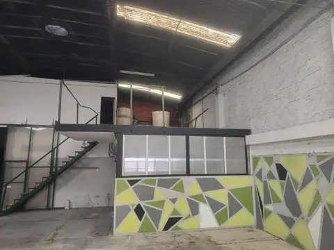 GALPON DEPOSITO QUILMES TRIFASICA PLANOS FOSA SOBRE AVENIDA