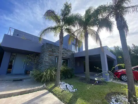 Casa en Venta en Los Lagos 4 dormitorios, Nordelta 100