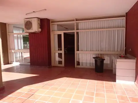 Oficina de 165 m2 propios cubiertos con espacios comunes excepcionales en Belgrano, a metros de Av.