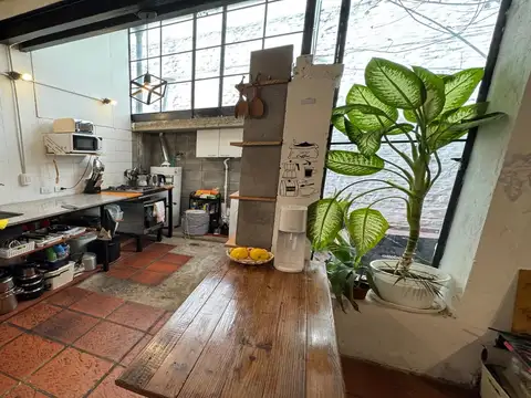 Casa 5 ambientes con 4 baños