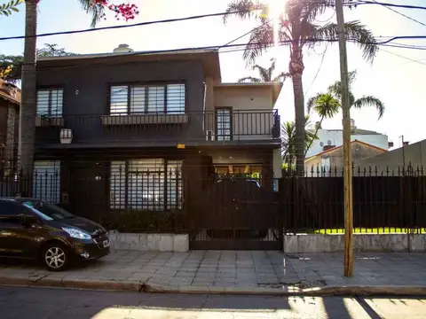 VENTA DE CASA 4 AMBIENTES RAMOS MEJIA