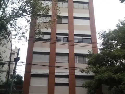 Gral J J De Urquiza 5000, Piso 5