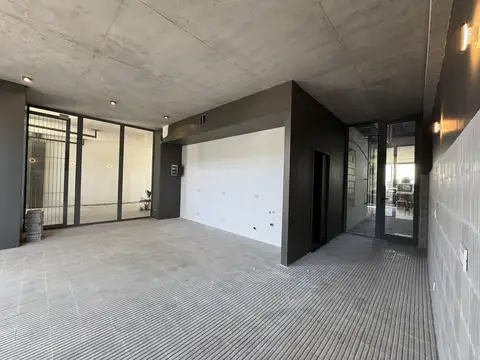 Local en Alquiler A Estrenar