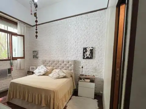 Depto Tipo Casa en Venta de 4 dormitorios