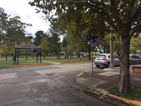 Local  en Venta ubicado en Acassuso, Zona Norte