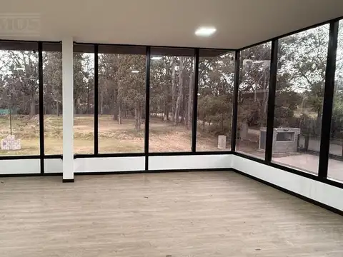 Depósito en Parque Industrial en Exaltación de la Cruz