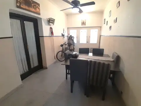 Casa 4 ambientes c/ cochera en Venta -Zona P. Patricios -