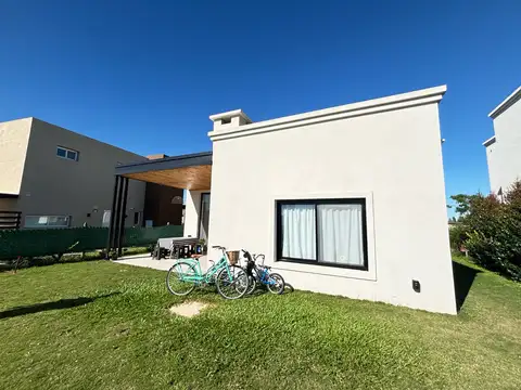 Casa en venta San Ramón Pilar del Este | VCO Propiedades