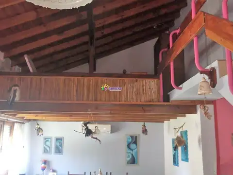 Casa 5 ambientes con 2 baños