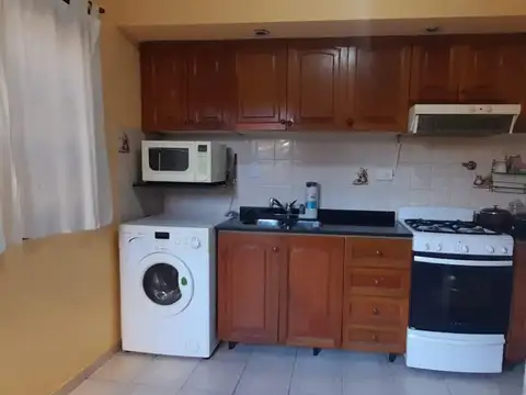 Depto Tipo Casa en Venta con 1 cocheras