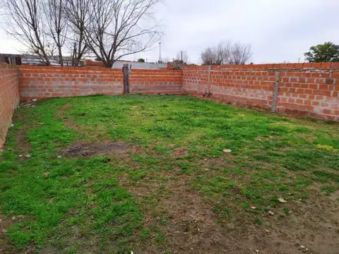 Casa - Venta - Argentina, Lobos - Rojas 1000