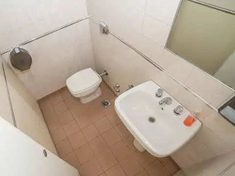 Venta Oficina Piso de 250 Mts c/cochera Oportunidad