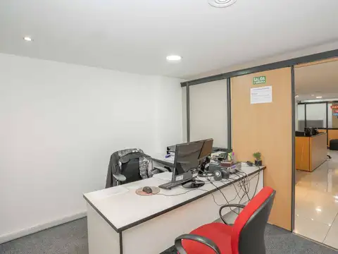 Venta Oficina Piso de 250 Mts c/cochera