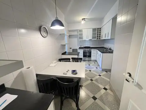 Alquiler: Torre - 4 ambientes - dependencia - cochera - Vigilancia - Sum - piscina niños