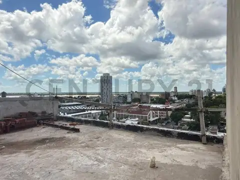 Avellaneda Bis 300, Piso 10