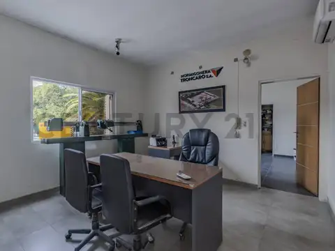 Galpon en Alquiler 35  mts Frente